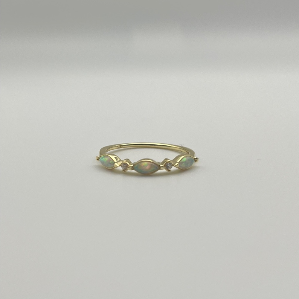 Dainty Opal Ring – 925 Sterling Silver 14K Gold Ring - Minimal Opal Ring - Picture 4 of 7